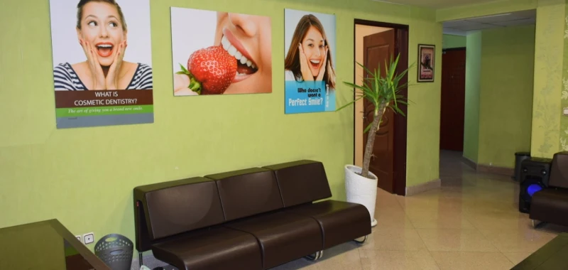 کلینیک دندانپزشکی دکتر پریسا فکور (تهران)